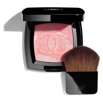 Chanel Le Blanc Spring/ Summer 2023 Makeup Collection
